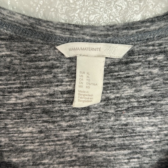 H&M Maternity Top Size XL - Picture 2 of 4